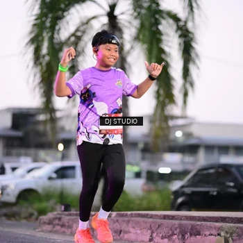 Runner Photo 7899972