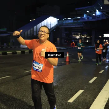 Runner Photo 7899996