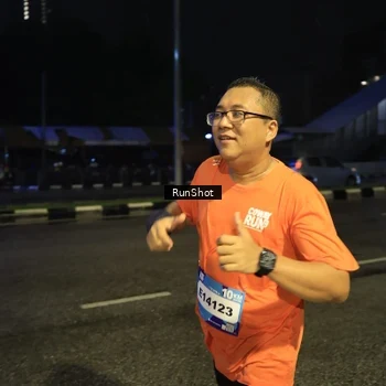 Runner Photo 7900020