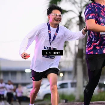 Runner Photo 7900023