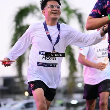 Runner Photo 7900040