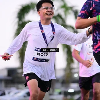 Runner Photo 7900046
