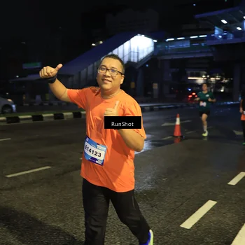 Runner Photo 7900052