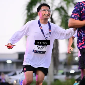 Runner Photo 7900060