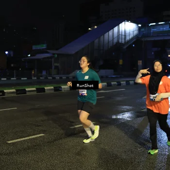 Runner Photo 7900063