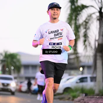 Runner Photo 7900068