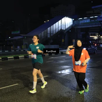 Runner Photo 7900069