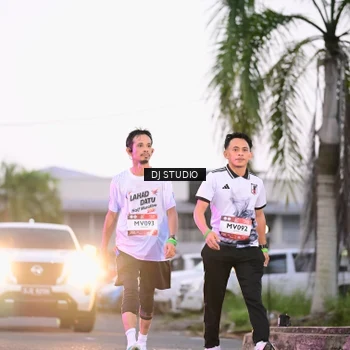 Runner Photo 7900084