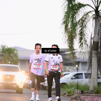 Runner Photo 7900085