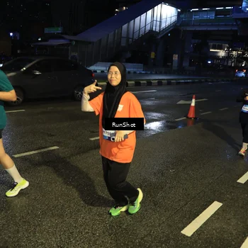 Runner Photo 7900089