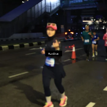 Runner Photo 7900135