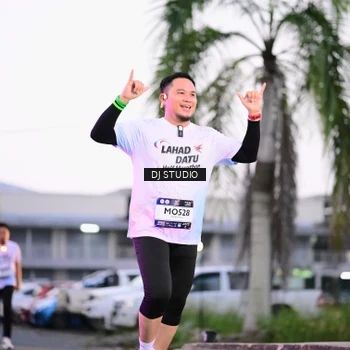 Runner Photo 7900147
