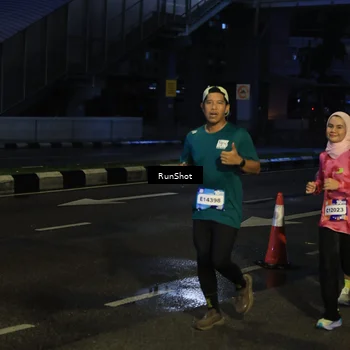 Runner Photo 7900165