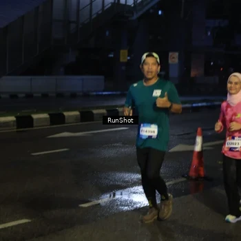 Runner Photo 7900166