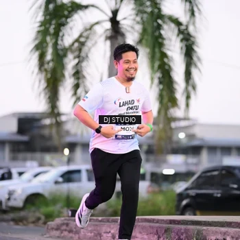 Runner Photo 7900173