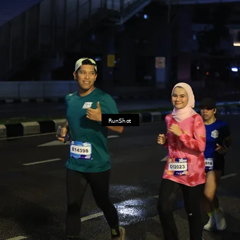 Runner Photo 7900178
