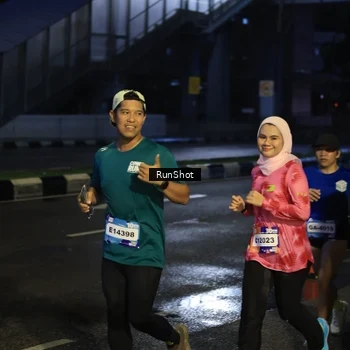 Runner Photo 7900183