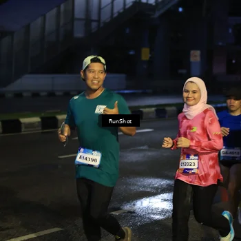 Runner Photo 7900189
