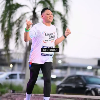Runner Photo 7900209