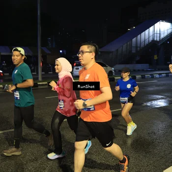 Runner Photo 7900228