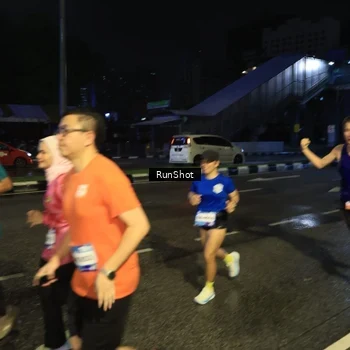 Runner Photo 7900235