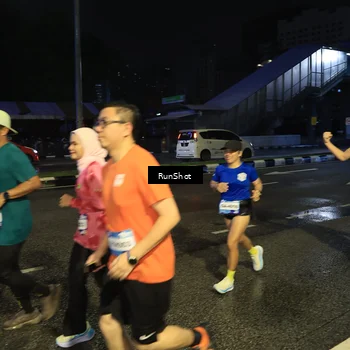 Runner Photo 7900240