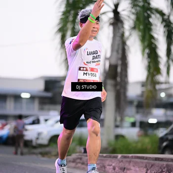 Runner Photo 7900242