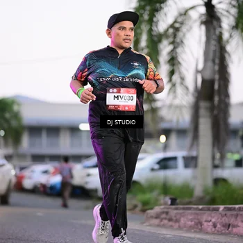 Runner Photo 7900245