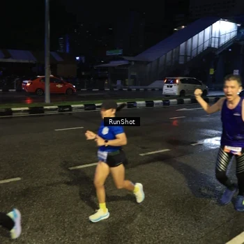 Runner Photo 7900248