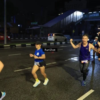 Runner Photo 7900249