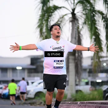 Runner Photo 7900261