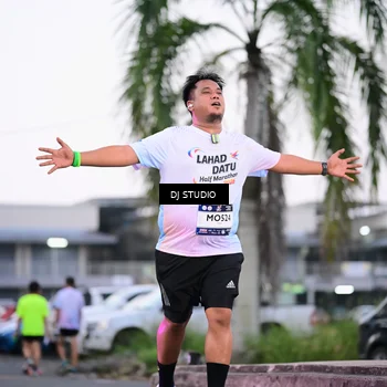 Runner Photo 7900266