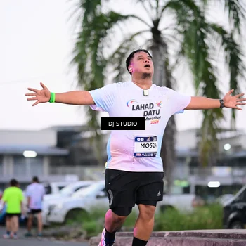 Runner Photo 7900274