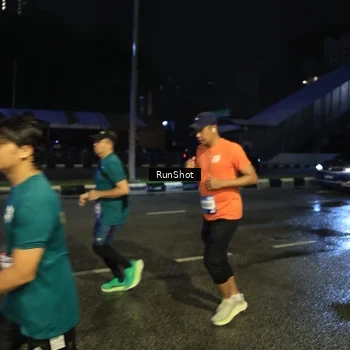 Runner Photo 7900277