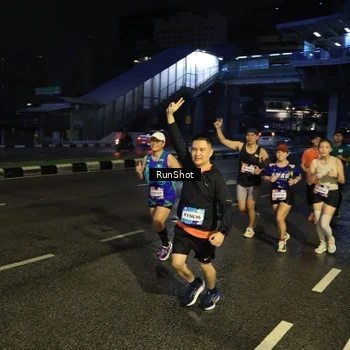 Runner Photo 7900289