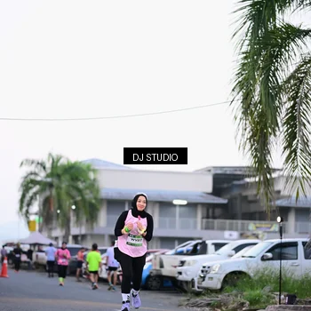 Runner Photo 7900297