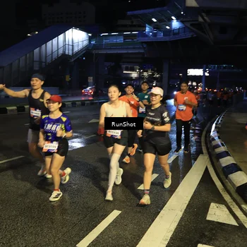 Runner Photo 7900317