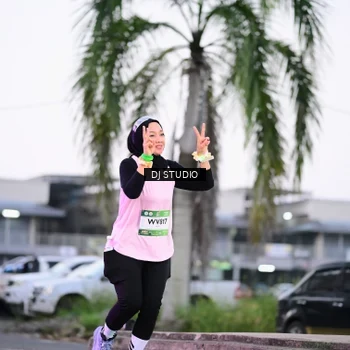Runner Photo 7900321