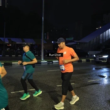 Runner Photo 7900323