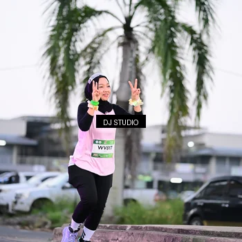 Runner Photo 7900324