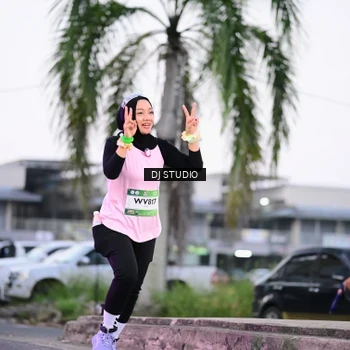 Runner Photo 7900327