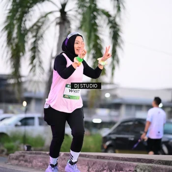 Runner Photo 7900338