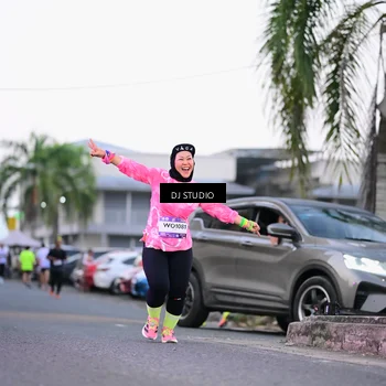 Runner Photo 7900340