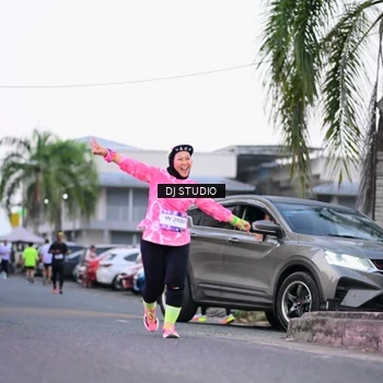 Runner Photo 7900341