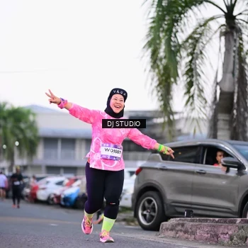 Runner Photo 7900352