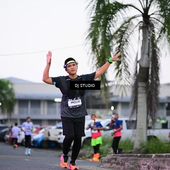 Runner Photo 7900382