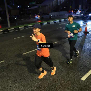 Runner Photo 7900400