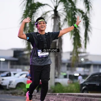Runner Photo 7900407