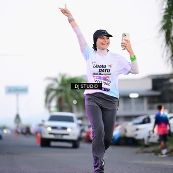 Runner Photo 7900446