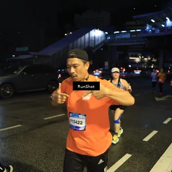 Runner Photo 7900450